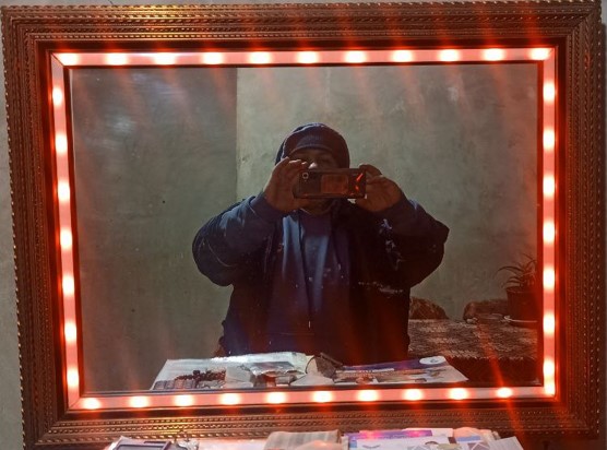 Зеркало с RGB подсветкой